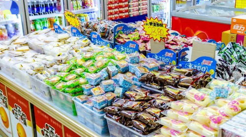 華商新生開學季 開學用品校內超市一站式配齊,自助收銀輕松掃碼免排隊